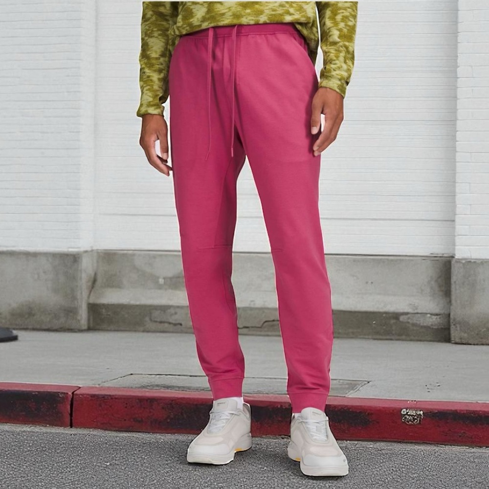 Lululemon City Sweat Jogger in Pink Lychee Sz L